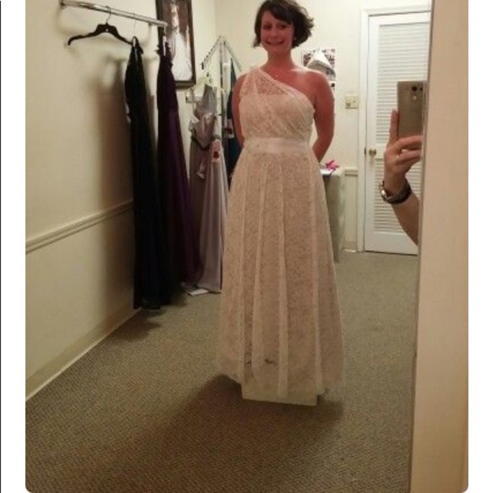 Beautiful and delicate wedding dress